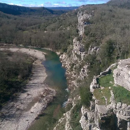 بيت للعطل Les Chapeletas Au Coeur De L'ardeche Saint Alban Auriolles